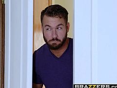 Brazzers - Mommy Got Boobs - Veronica Avluv Chad White - The