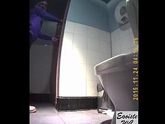 Toilet spy russian