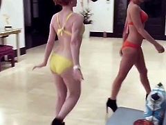 Kate Beckinsale & Kathy Griffin Bikini Runway