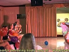 Amateur Girls Slurp Strippers Huge Cocks At Cfnm Party