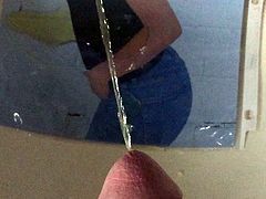 Piss tribute for a 19 year old brunette girl