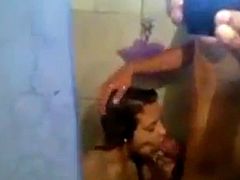 Morocha correntina peteando al novio en la ducha