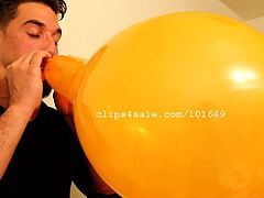 Balloon Fetish - Samuel Popping Balloons Video 1