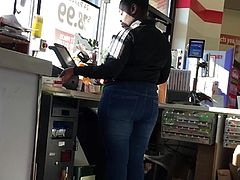 Ebony Thick Jeans Booty