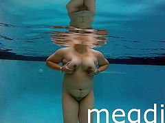 Nude swiming