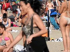 Beautiful girls on beach voyeur candid butts