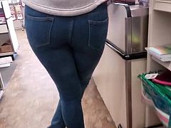fine ass youngin in jeans