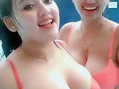 http://img0.xxxcdn.net/0v/q4/8b_asian_bikini.jpg