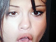 Selena Gomez cum tribute blowjob