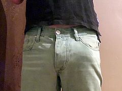 Skinny Jeans Bulge