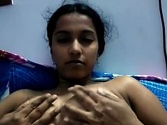 Beauty desi babe showing boobs tits hairy pussy show to boyfriend sexy body fucking