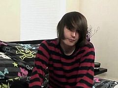 Gay emo anal video Hot emo man Mikey Red has never done