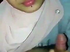 Minah tudung zaman sekarang