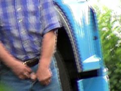 Old trucker caught peeing - hidden cam