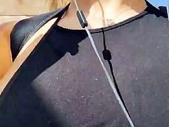Flasing boobs after workout