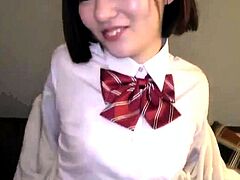 http://img1.xxxcdn.net/0y/dq/n5_japanese_schoolgirl.jpg