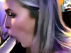 Chubby blonde brianna solo masturbation