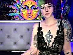 Amateur Webcam Teen Masturbates And Teases