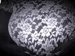 Amateur girlfriend handjob and blowjob with facial