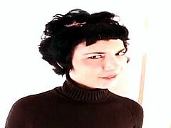 An amateur MILF blowjob followed by hot fucking