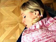 Amateur Blonde Blowjob CIM