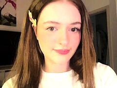 This Cute Girl Dips Into Her Vagina Various Toys, Showing