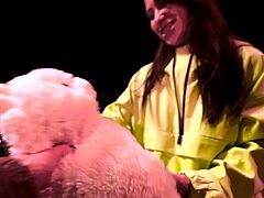 Casual walk turns into fucking in public