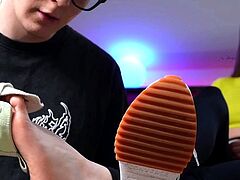 Sweaty Feet After Treadmill Run in Converse – Sole